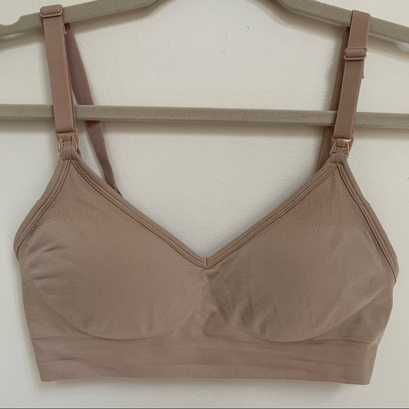 Nursing bra with convertible straps - Picture 1 of 6